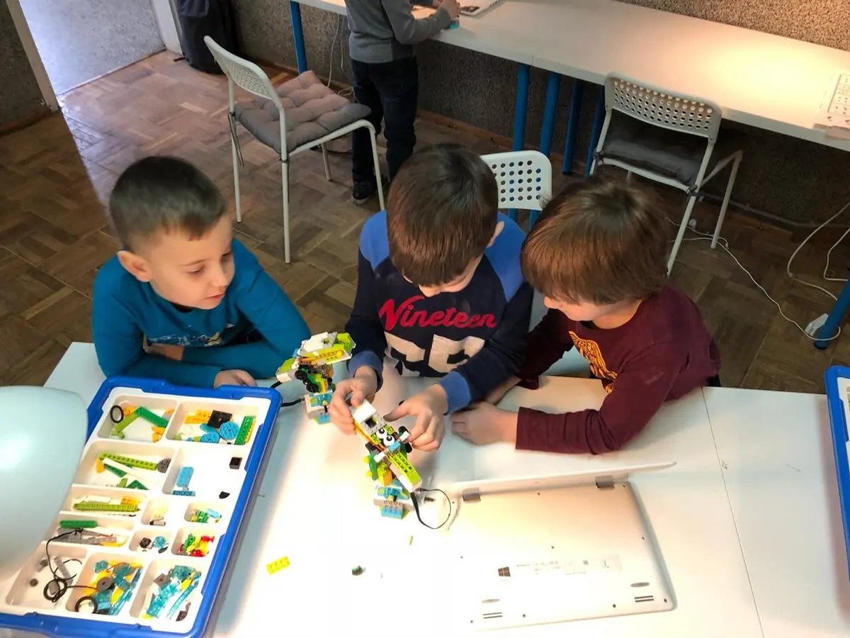 RoboTeam, кружок робототехники и программирования — фото 2