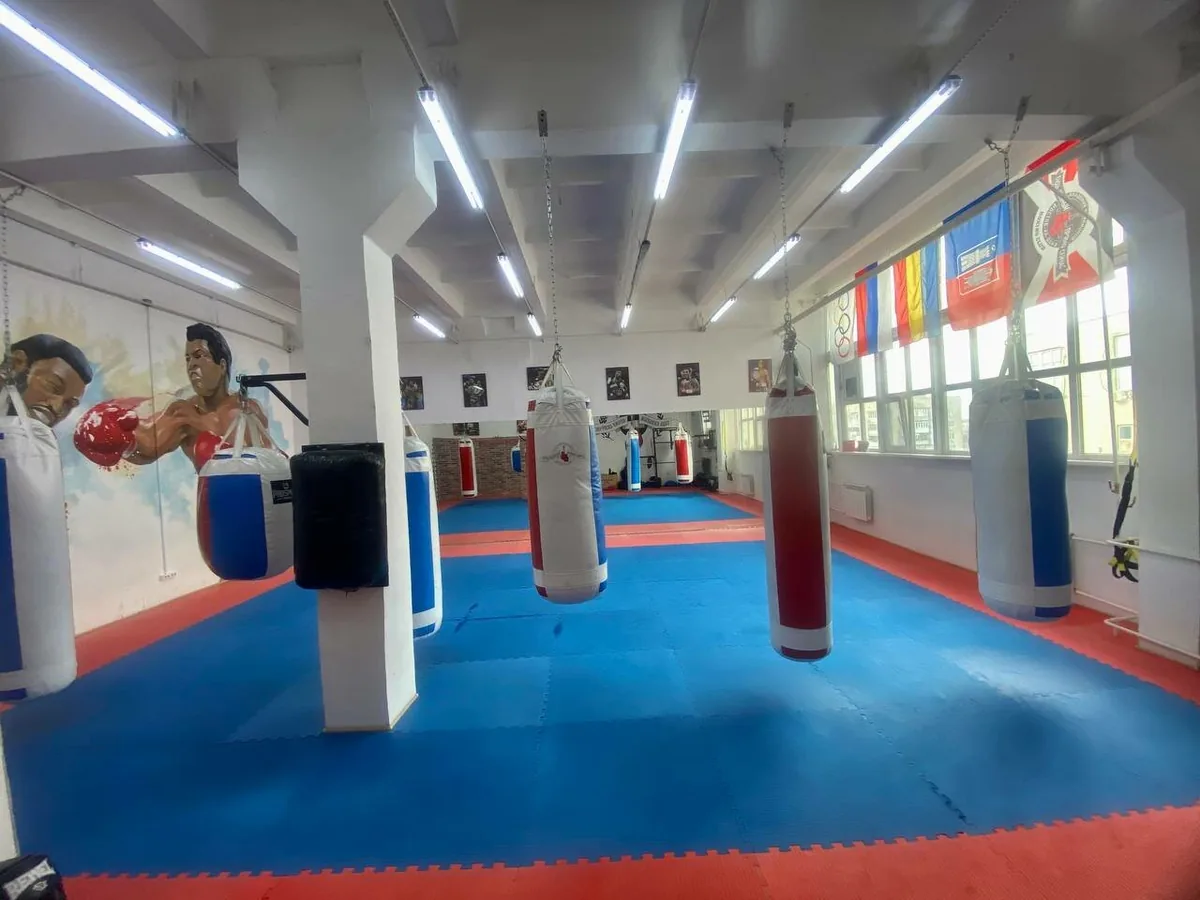 Академия чемпионов — фото